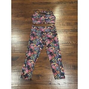 Constantly Varied Gear CVG Leggings Crop Palm Leaf Bra set size medium EUC